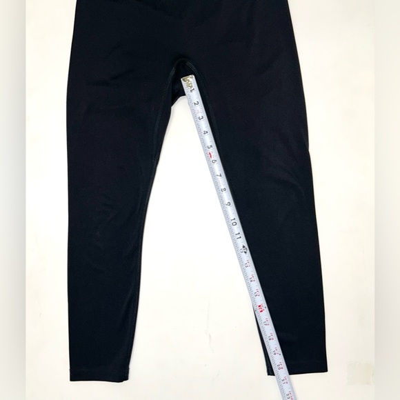 Gymshark Black Seamless 7/8 Crop Leggings XS High Waist Running Training - Picture 9 of 10